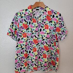 Moda Nadina Floral 80's Button Up Top